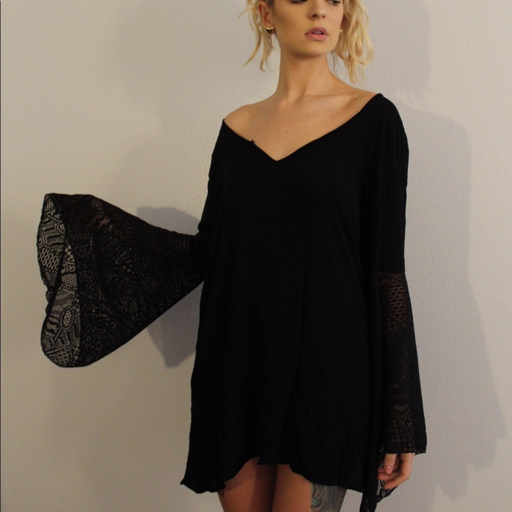 Long sleeve top/short dress